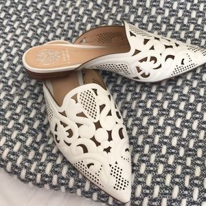 Vince Camuto White Meekel Mule